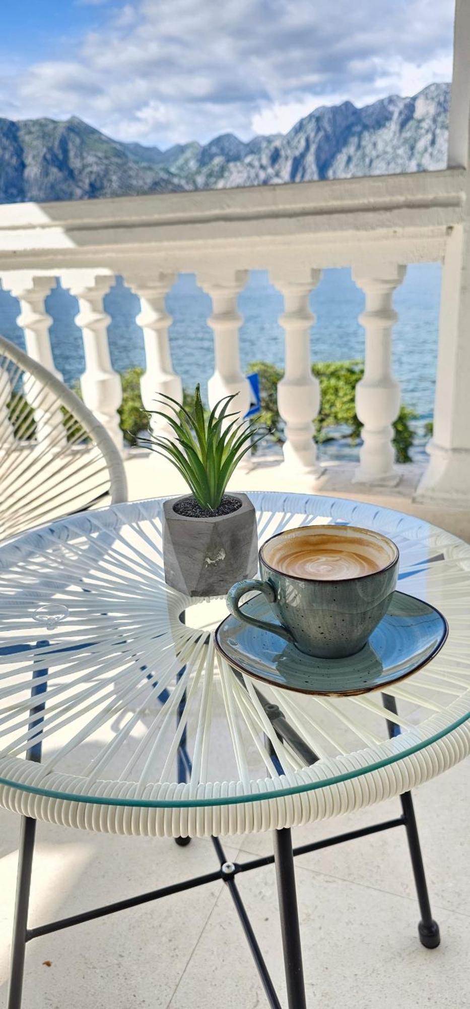 Apartments Popovic Kotor Rom bilde
