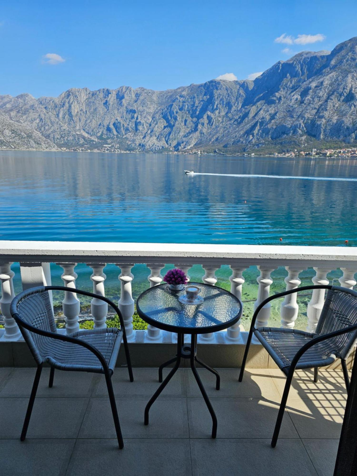 Apartments Popovic Kotor Rom bilde
