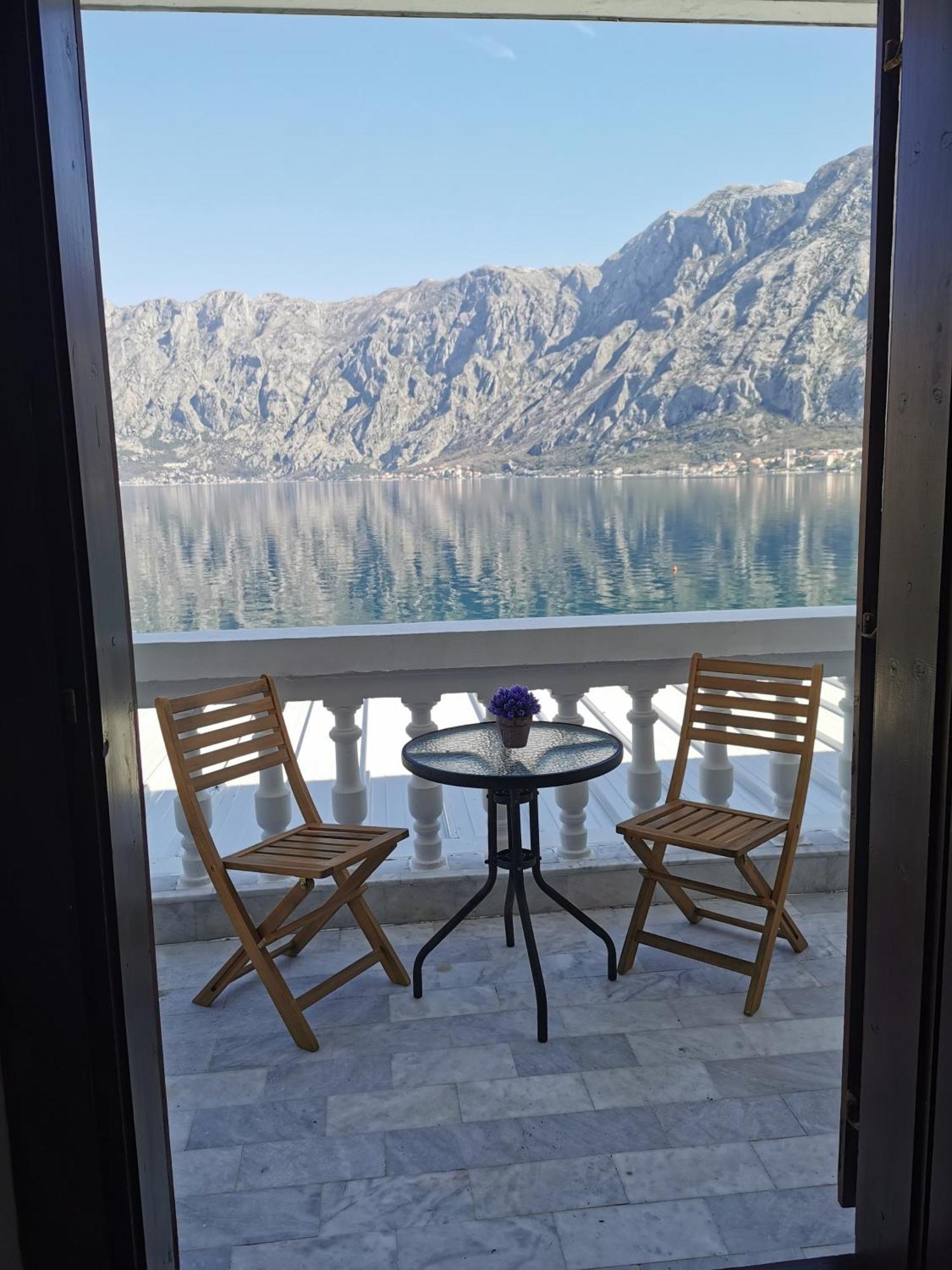 Apartments Popovic Kotor Rom bilde