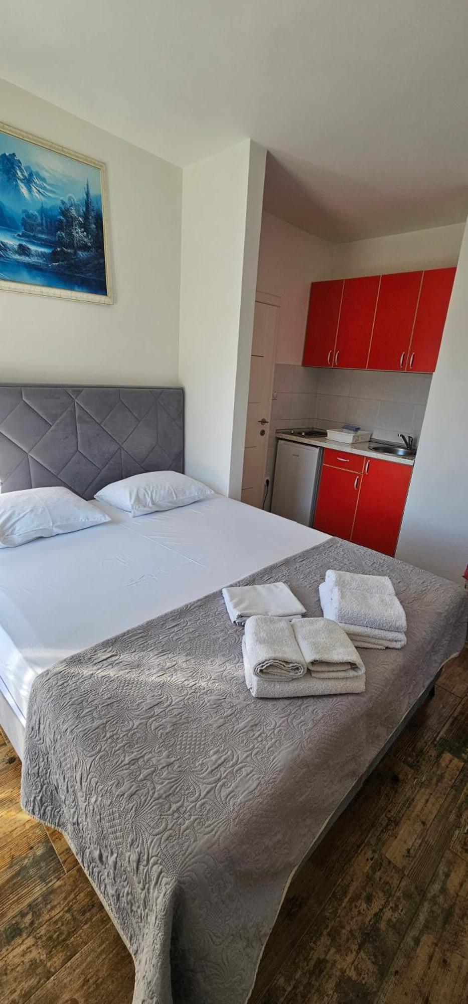 Apartments Popovic Kotor Eksteriør bilde
