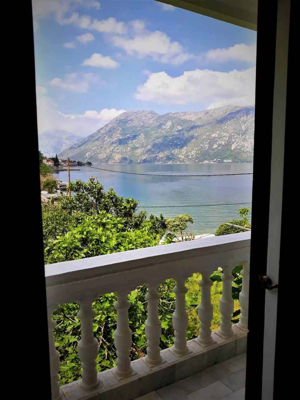 Apartments Popovic Kotor Eksteriør bilde